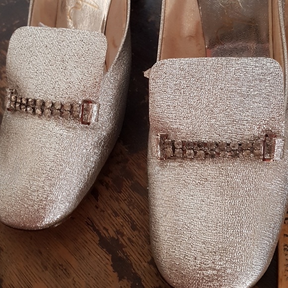 vintage Thom McAn silver rhinestone pumps 9 B - Picture 3 of 5